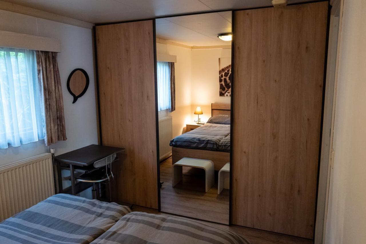Cozy & Spacious Place On A Quiet Spot In The Middle Of The Netherlands With Free Use Of 2 Women'S And 2 Men'S Bikes Plus Child Seat Putten Exterior foto